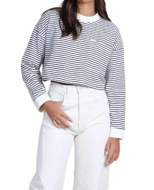 Casual Fashion Jack Top In Navy/white