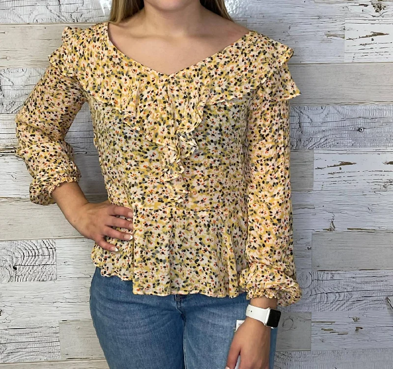 Gift Ideas Front Flounce Hem Top In Yellow Floral