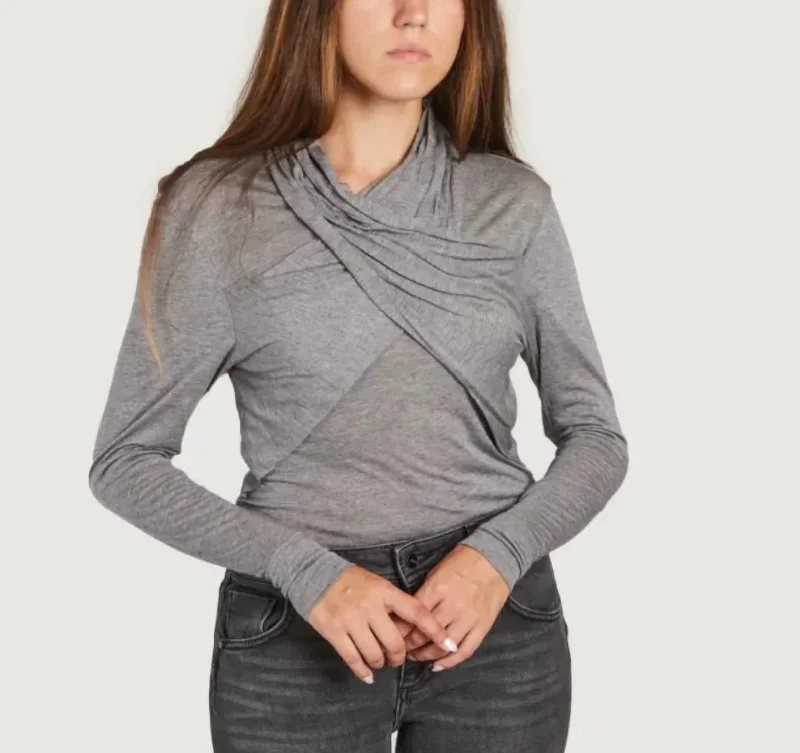 Modern Casual Clothing Bleiz Top In Dark Grey