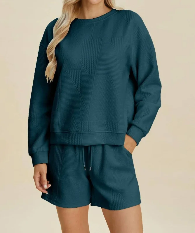 Women's Street Style Casual Wear Textured Top And Shorts Set In Peacock  Blue