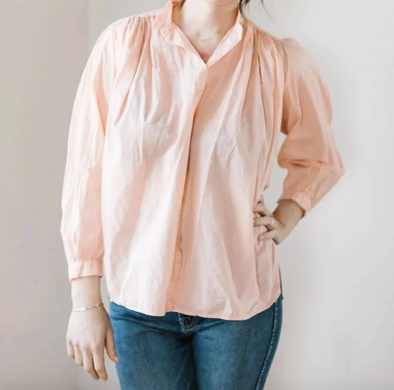 Sophisticated Style Flora Top In Peach