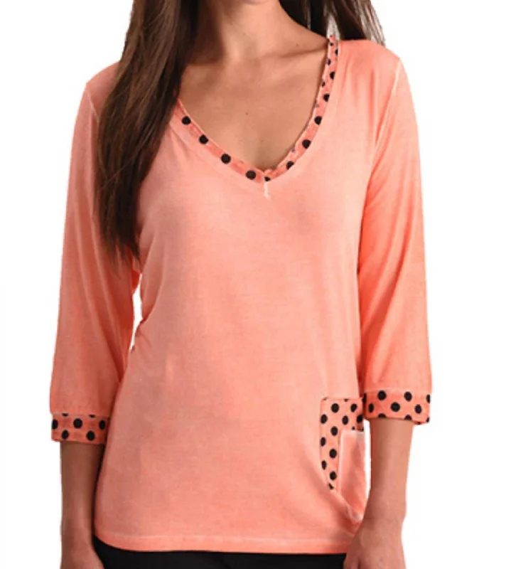 Everyday Basics Polkadot V-Neck Top In Peach