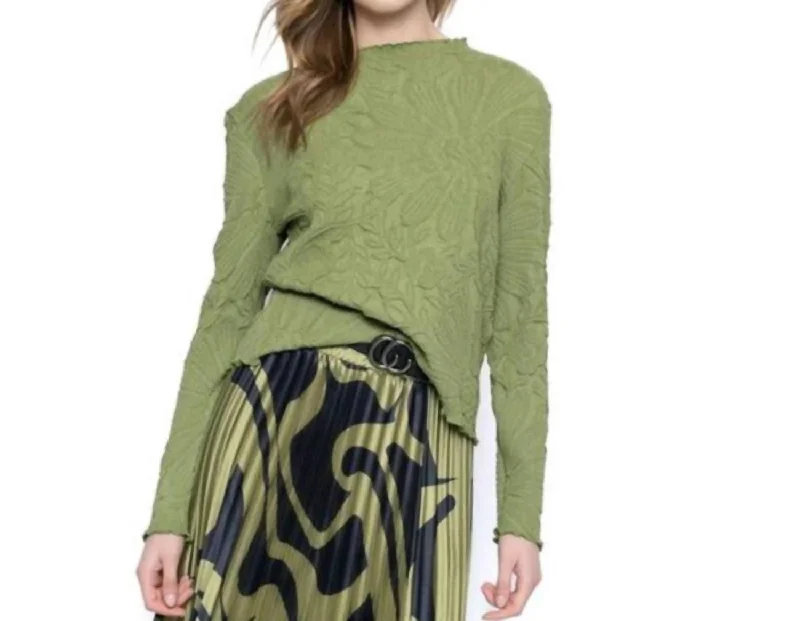 Extreme Clearance Deals Floral Embossed Top In Green