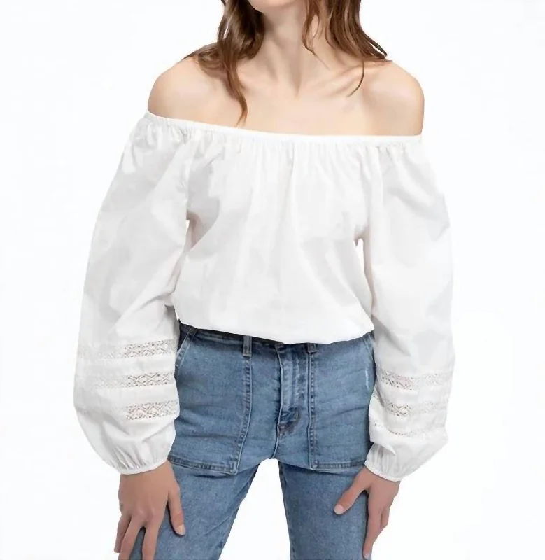 Big Discounts Blossom Top In White