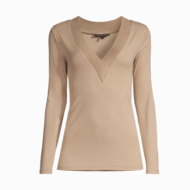 Women's Clothing Boutique Women's Aries Top In Beige