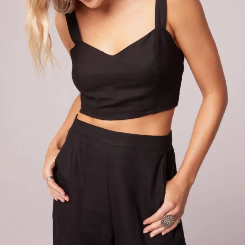 Women's Urban Fashion Cosmo Top In Black