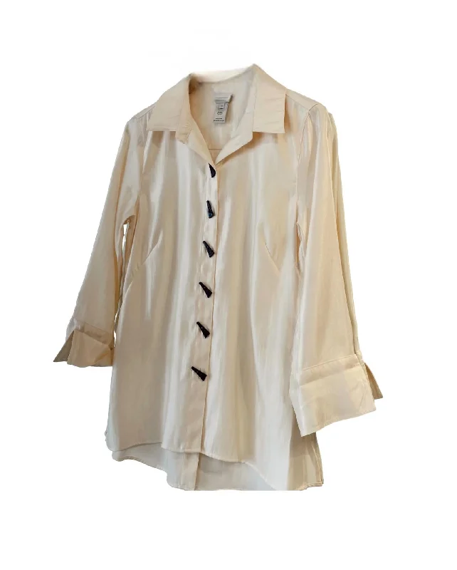 Women's Clothes Women's Turn-Up Cuff Button Front High Low Shirt In Winter White