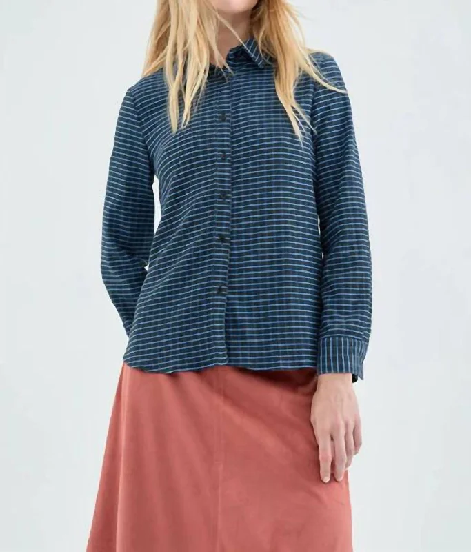 Boutique Dress Online Checks Shirt In Blue