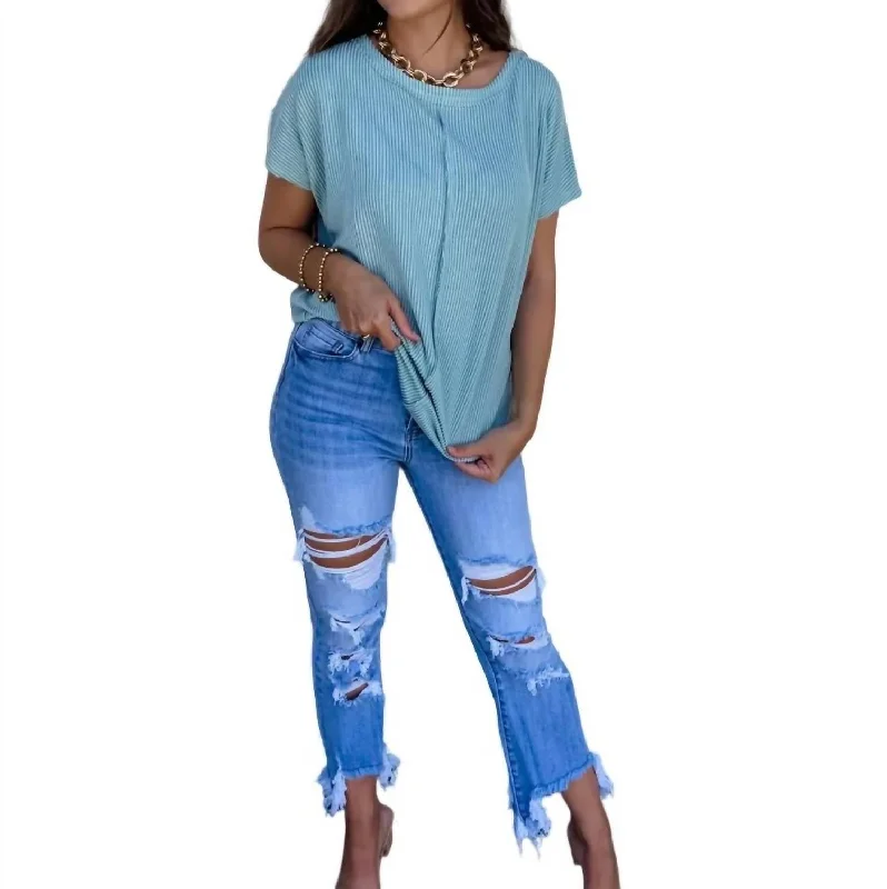 Bold and Elegant Women's Fashion Sophia Ribbed Top In Teal