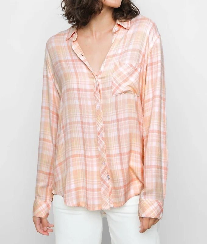 Modern Casual Clothing Hunter Shirt In Peach Powder