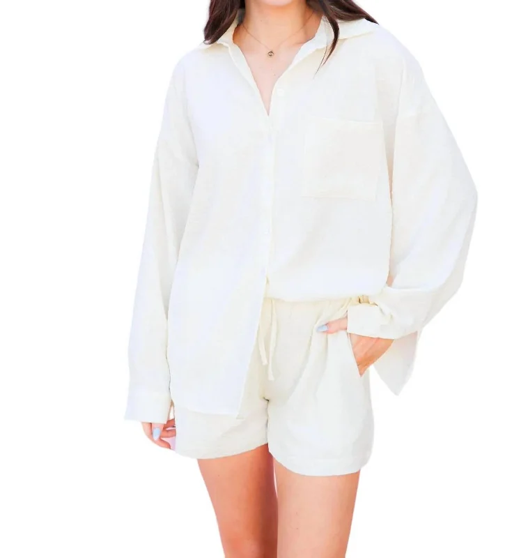 Chic And Edgy Take Me To The Beach Shirt And Short Set In Ivory