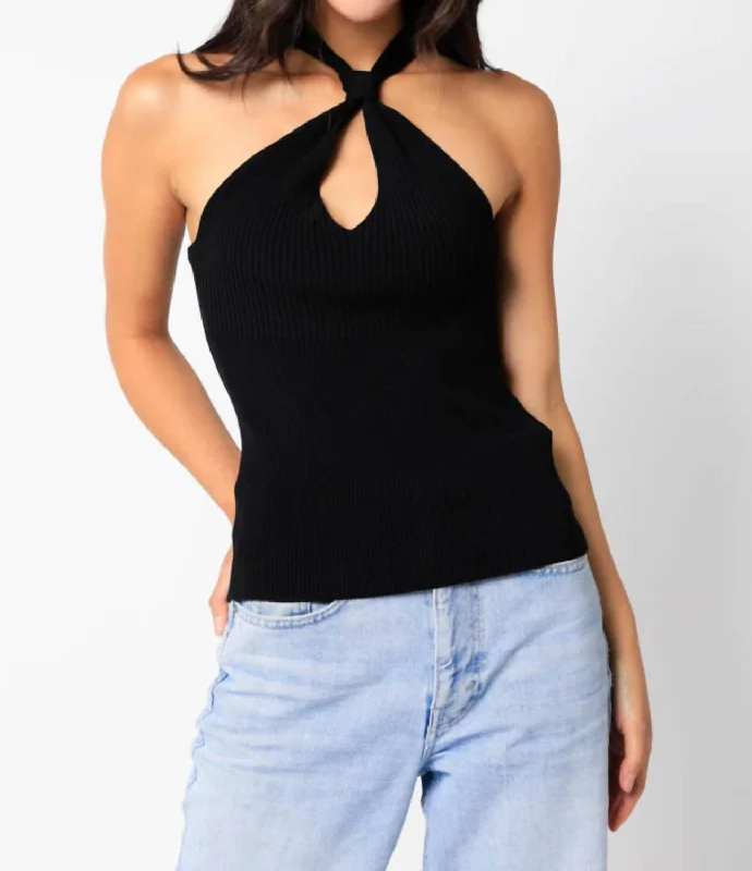 Easygoing Women's Style Caitlin Top In Black