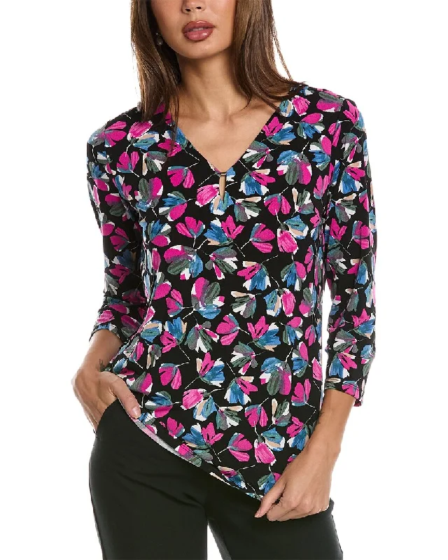 Chic Style, Always In Vogue Jones New York V-Nek Noodle Printed Top