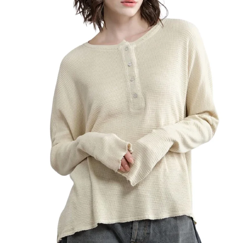 Online Boutiques Best Abbot Slim Sleeve Henley Top In Pigment Flour