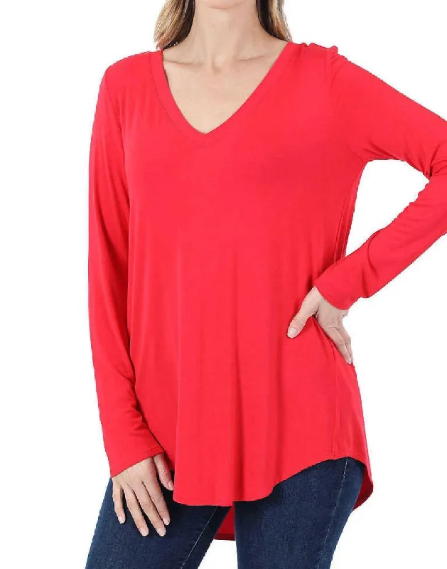 Fashion Forward, Function First V-Neck Dolphin Hem Top In Ruby Red