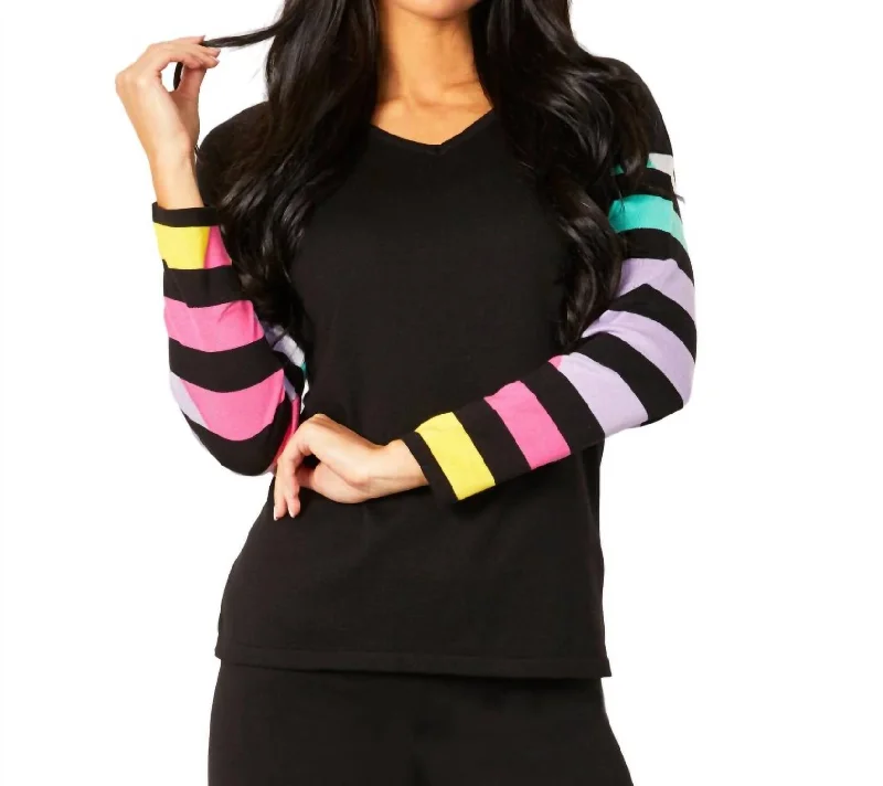 Sale Clothes Online Multi Stripe V-Neck Top In Black