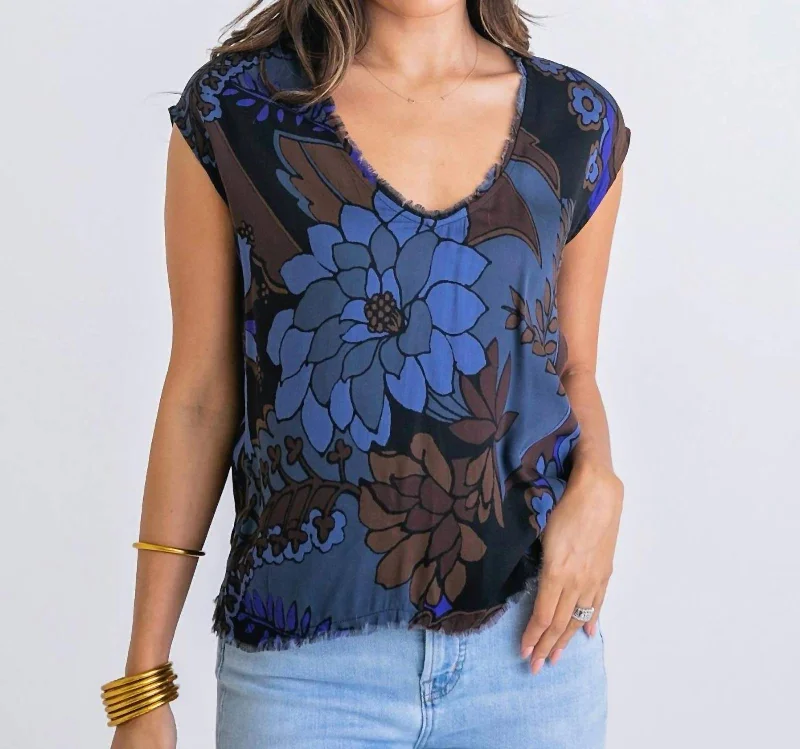 Women's Formal Wear Floral Scoop Top In Blue Floral