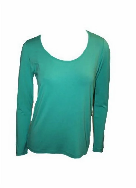 Trendy Threads Scoop-Neck Top In Mint