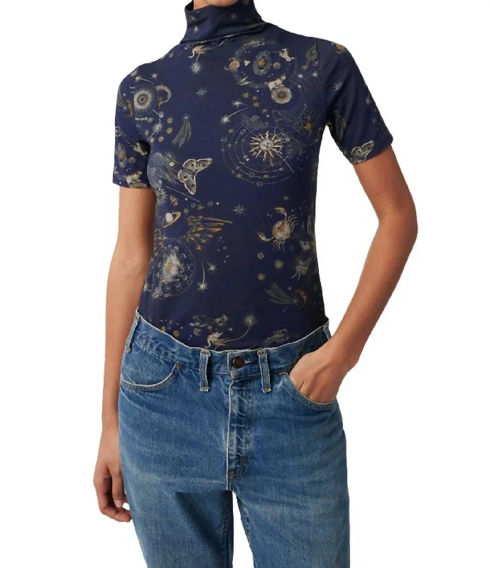 Day To Night Styles Dylan Top In Cosmos Navy