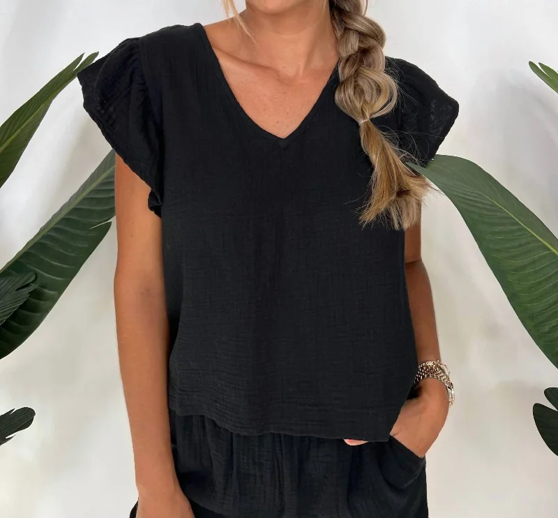 Daily Essentials Lela Top In Black