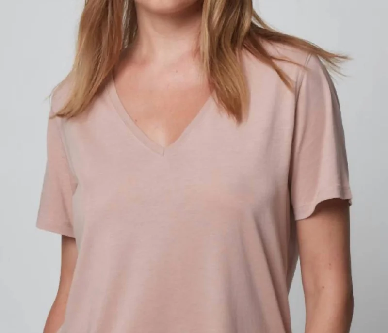 Online Clothing Boutiques Semi Relaxed V-Neck Top In Rose