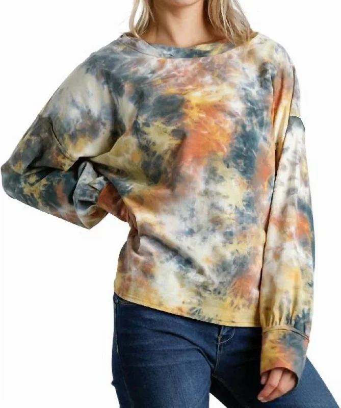 Trendy Street Style Attire Tie Dye Twisted Collar Top In Pumpkin