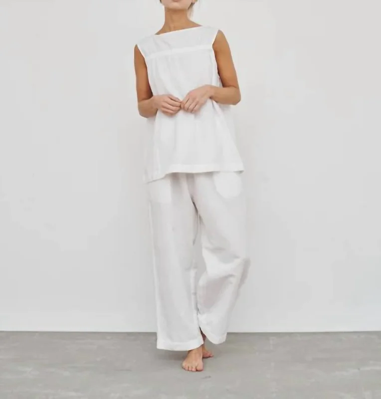 All Season Basics Discount Cecilie Top In White