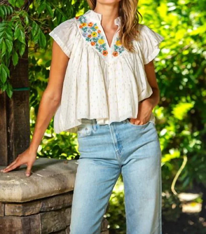 Hot Styles Olene Top In Bloom