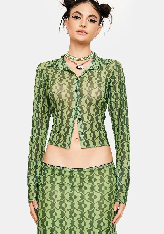 Fashion Forward Wavy Daisy Kelly Mesh Shirt