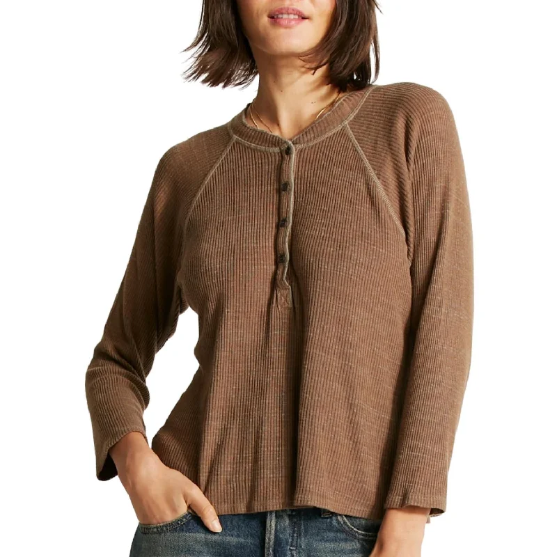 Exclusive Online Sale Leroy Henley Top In Walnut