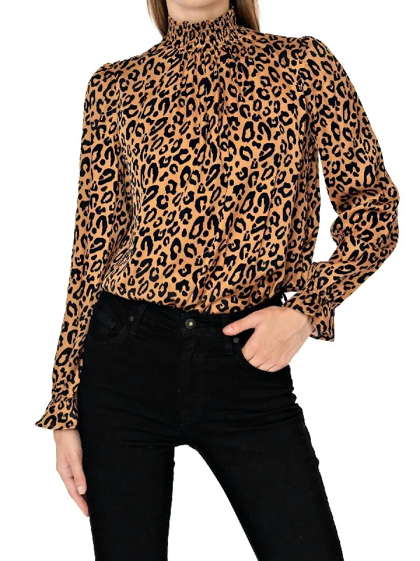 Trendy Boutiques Online Stella Top In Kitty Cat Dreamer