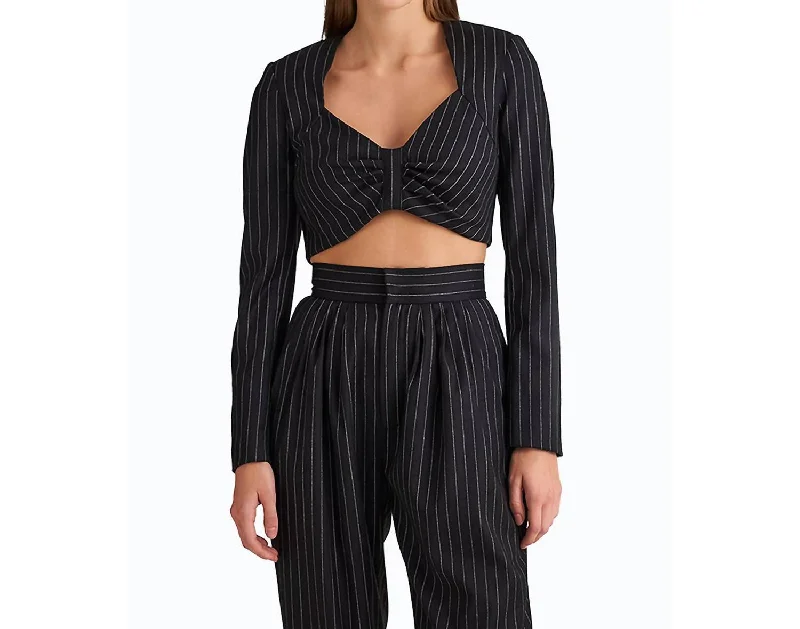 The Latest Trends Janelle Top In Pinstripe