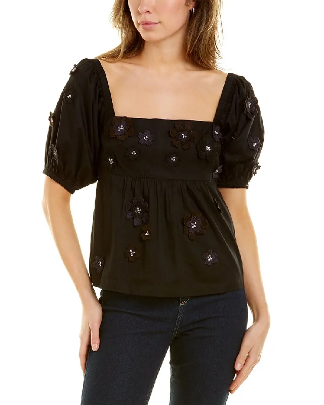 Chic Styles St. Roche Pom Top