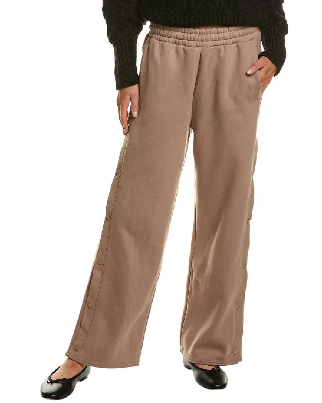 Trend Forward Threads Vintage Havana Brushed Fleece Snap Pant