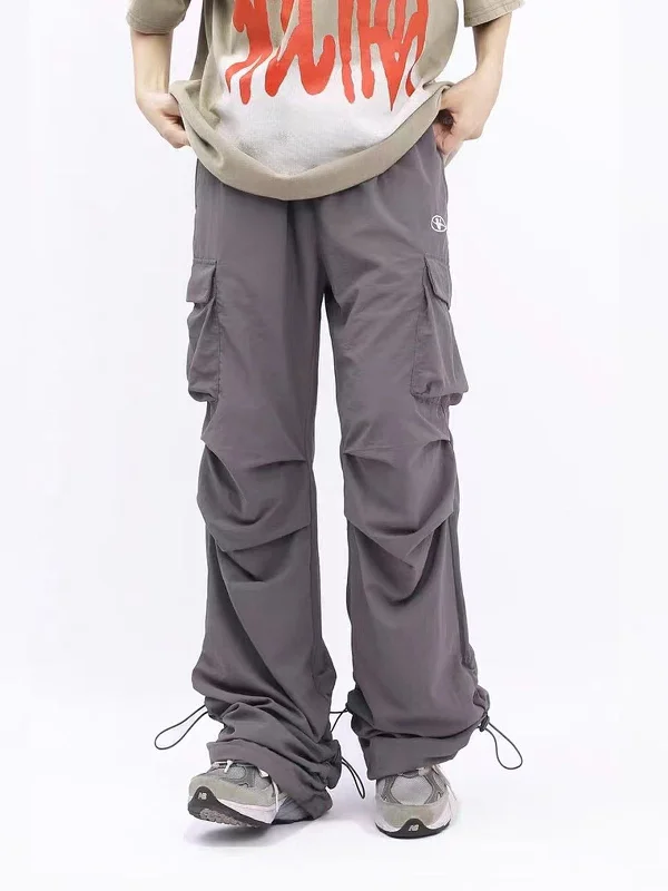 Relaxed Style Aelfric Eden Embroidered Wrinkle Cargo Pants