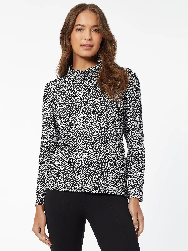 Chic Women's Clothing for Date Nights Leopard Print Puff-Sleeve Turtleneck Top