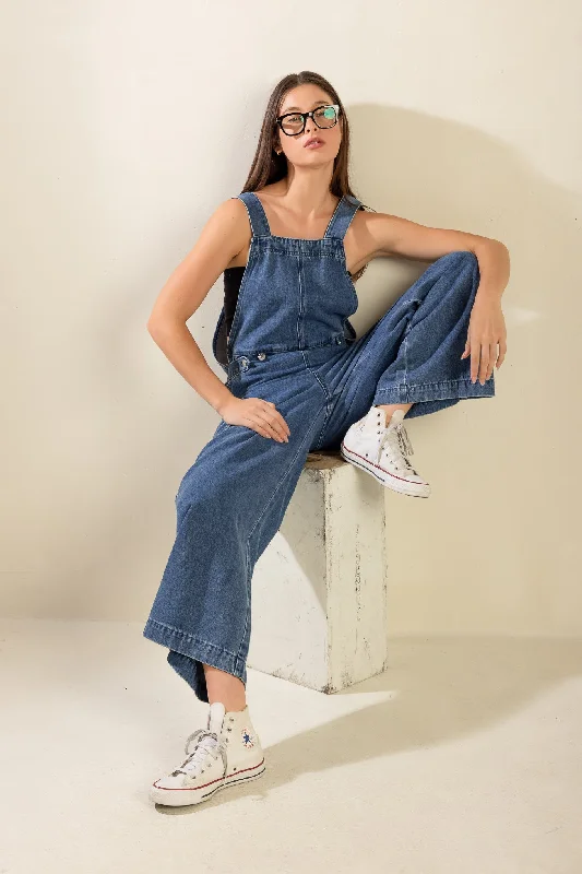 Women Wear Boutique LET ME TALK DENIM CARGO PANTS