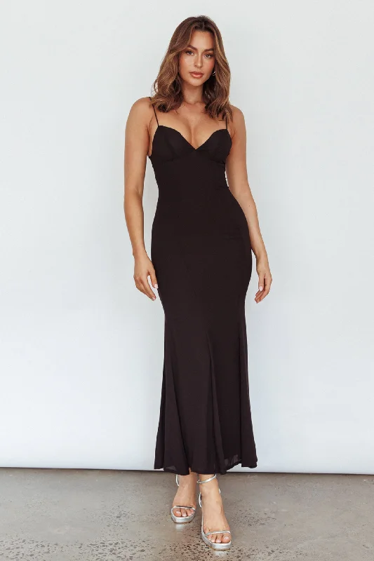 Trend Alert Dreaming Of Paris Bodycon Mermaid Maxi Dress Black