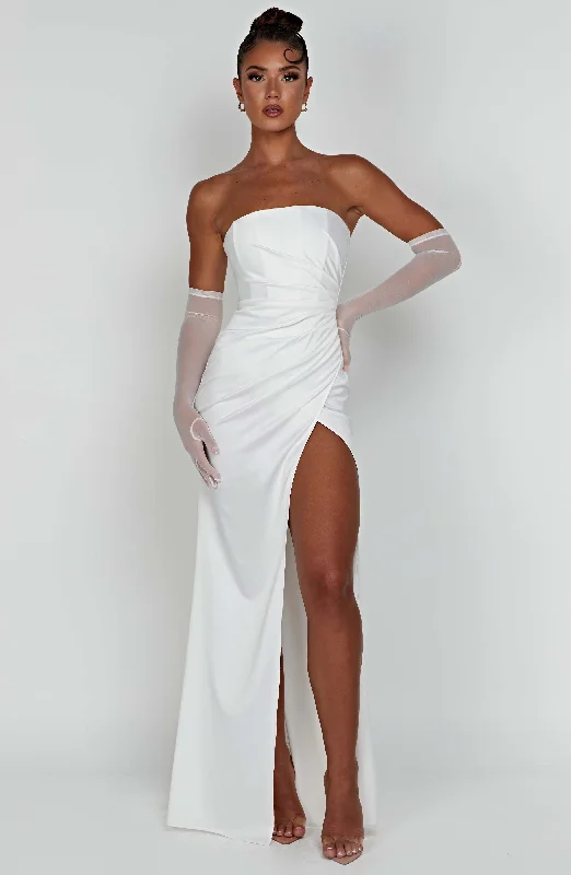 Stay Ahead In Style Safiya Maxi Dress - Ivory