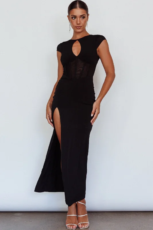 Valentine's Special Capricorn Cap Sleeve Keyhole Maxi Dress Black