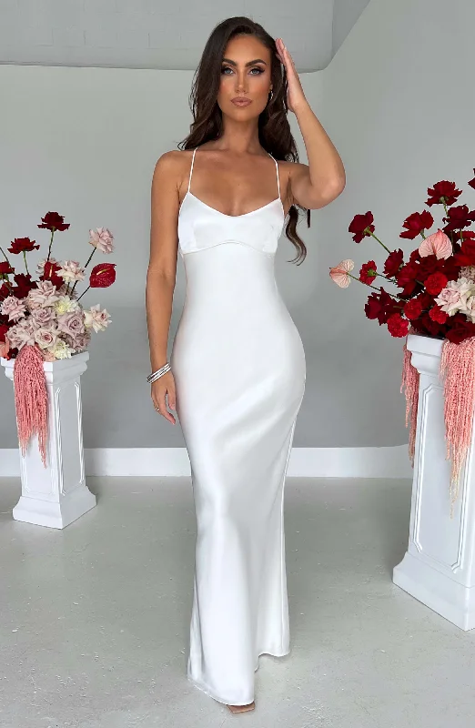 Fashion Forward Malika Maxi Dress - Ivory