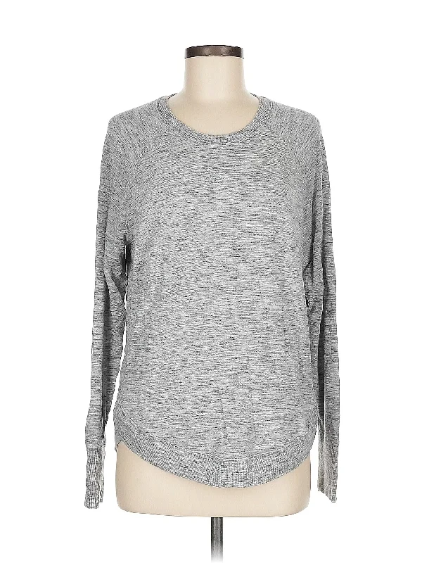 Online Impressions Boutique Pullover Sweater