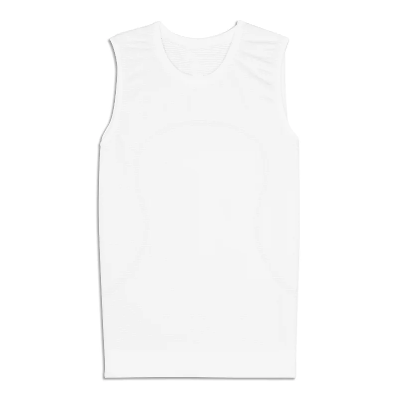 Dive Into Trendy Women's Fashion Swiftly Breathe Relaxed-Fit Muscle Tank Top Sale