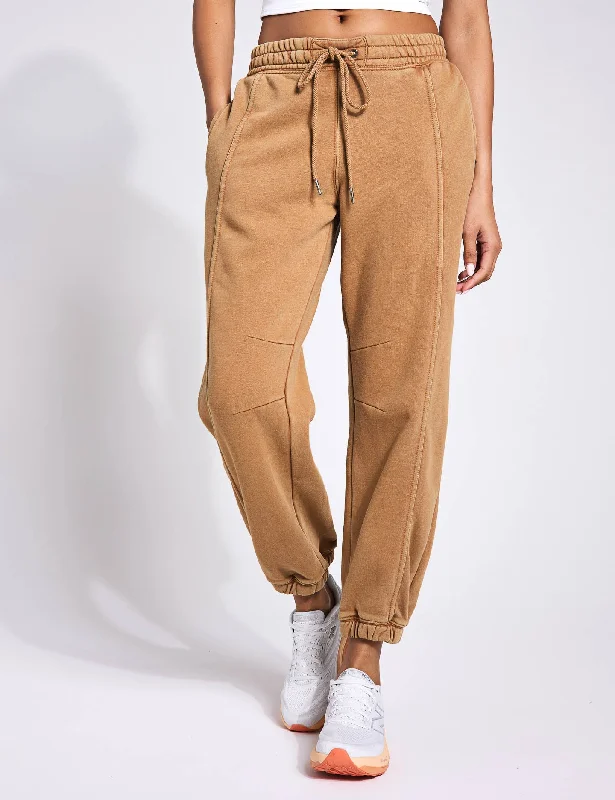 Chic Casual Style Sprint To The Finish Pants - Camel